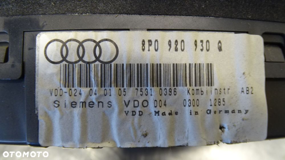 LICZNIK AUDI A3 8P 2.0TDI - 3