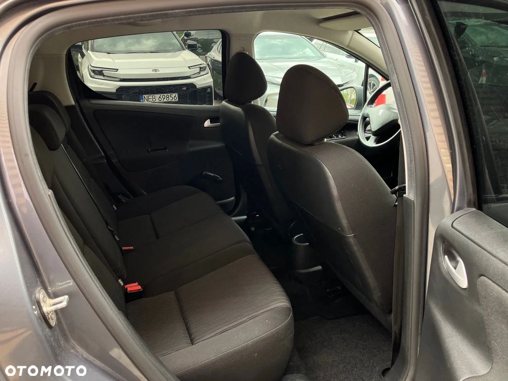 Peugeot 207 1.4 Active - 14