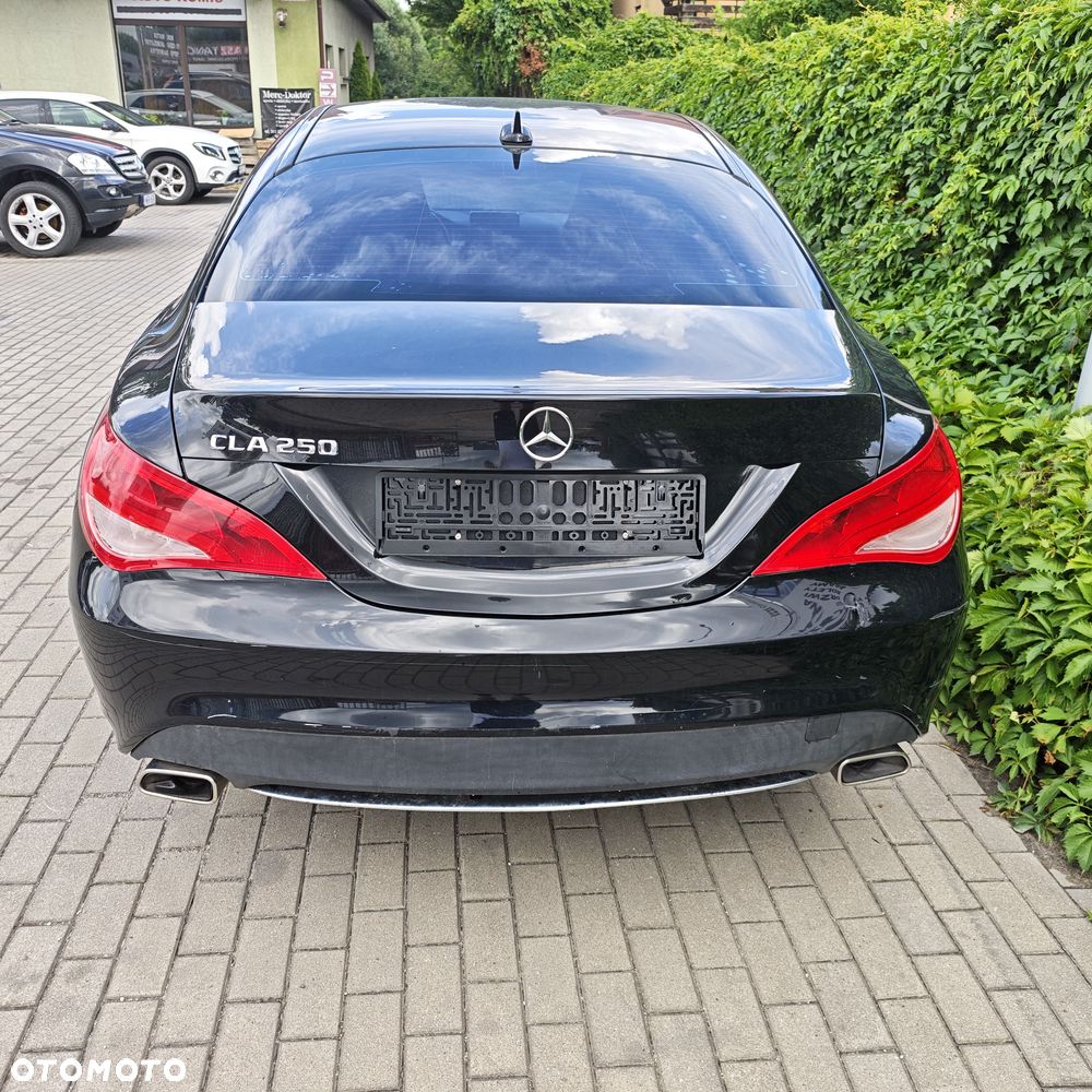 Mercedes-Benz CLA 250 7G-DCT Sport - 19