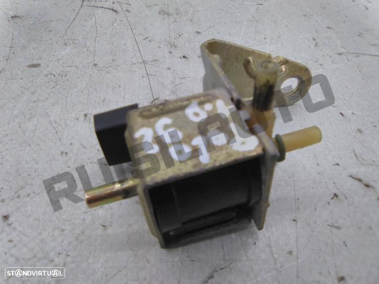Válvula / Selenoide De Vácuo  Vw Polo Ii (86c) [1981_1994] 1.0 - 2