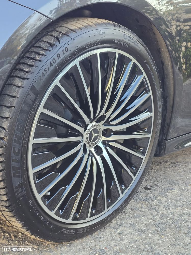 Mercedes-Benz E 300 e AMG Line - 14