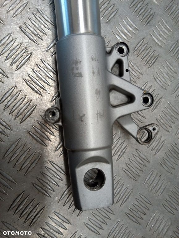 Laga zawieszenia przód lewa BMW R 1200RT K26 10-14r   PN. 31427729227 - 9