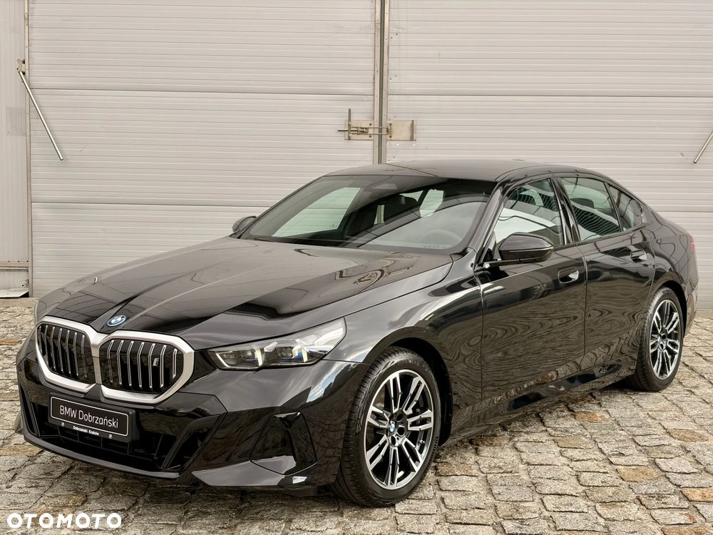 BMW i5 83.9kWh eDrive40 - 1