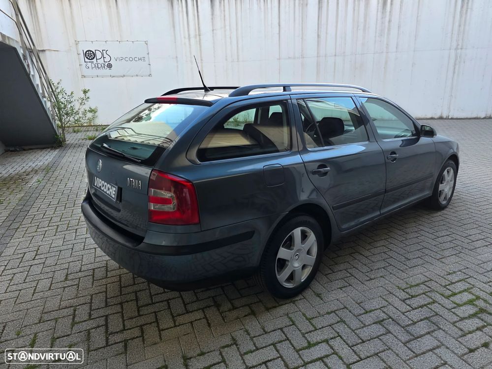 Skoda Octavia Break 1.9 TDi Sportline - 9