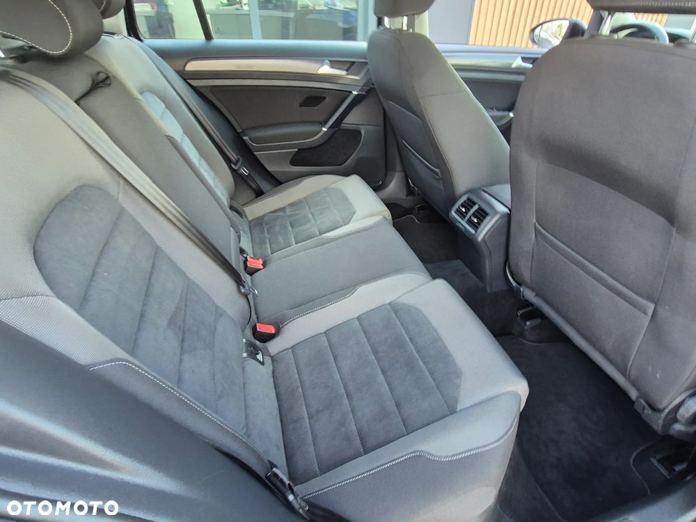 Volkswagen Golf 1.6 TDI (BlueMotion Technology) Comfortline - 29