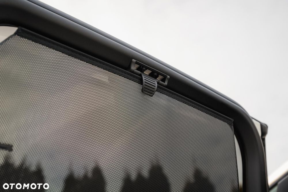 Porsche Macan T - 35