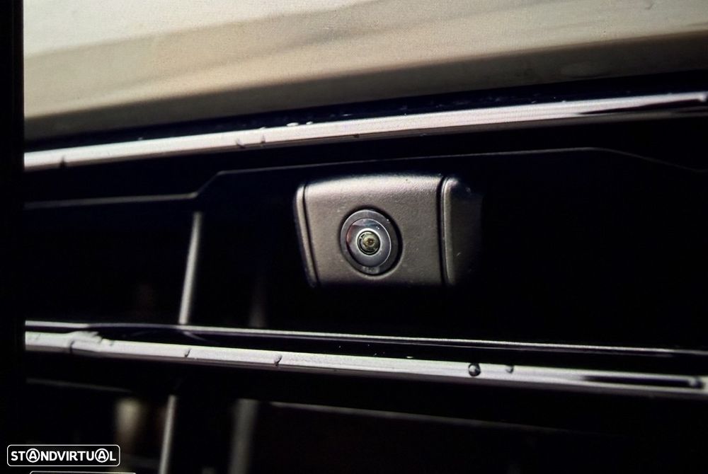 Porsche Cayenne Coupé E-Hybrid - 10