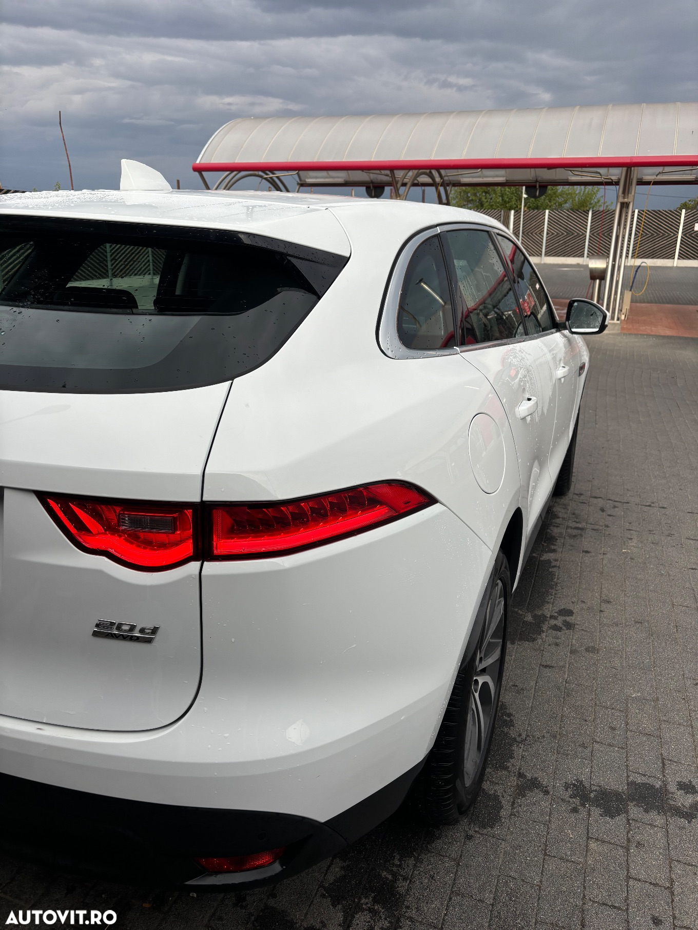 Jaguar F-Pace - 4