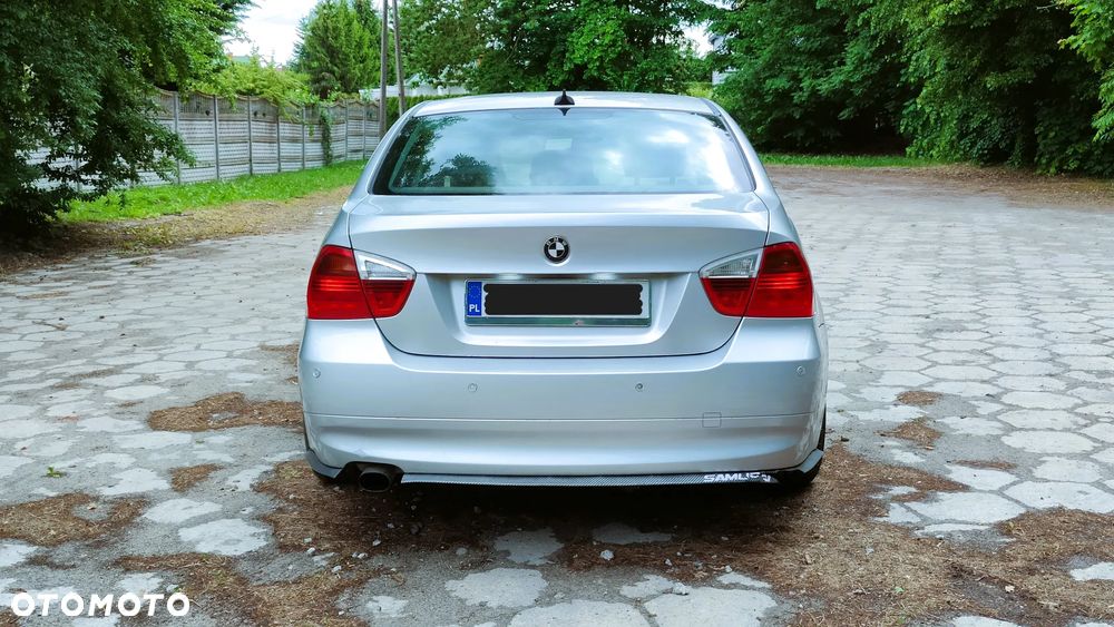 BMW Seria 3 320i - 7