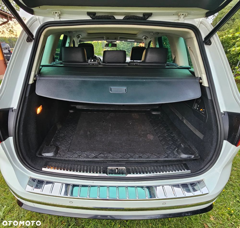 Volkswagen Touareg 3.0 V6 TDI BMT Perfectline R-Style - 15