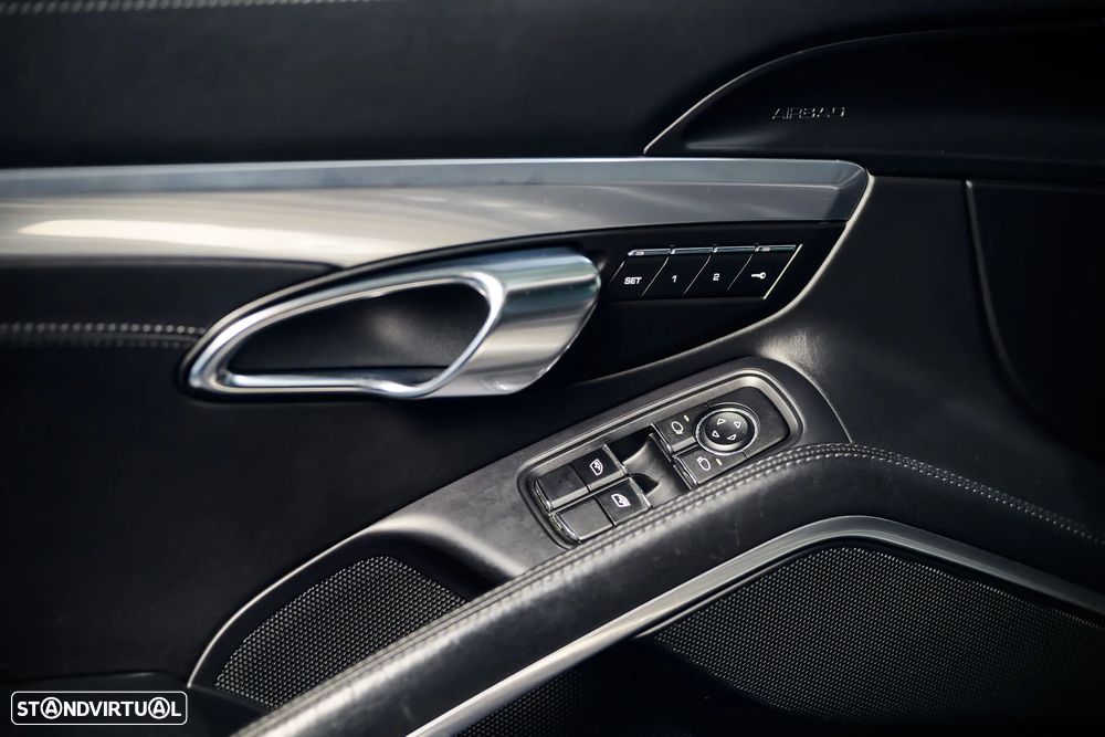 Porsche 911 (991) Carrera 4S PDK - 16
