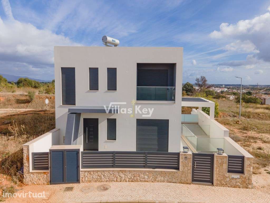 Moradia com 3 quartos, vista campo e mar em Mexilhoeira/Algarve/Por... - Grande imagem: 4/35