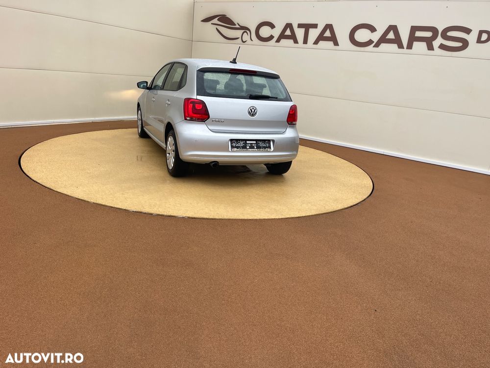 Volkswagen Polo 1.6 TDI DSG Comfortline - 12