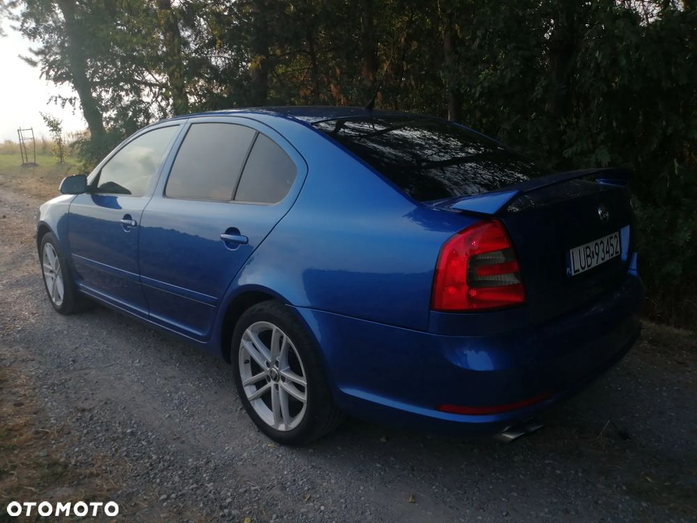 Skoda Octavia 2.0 TDI RS - 1