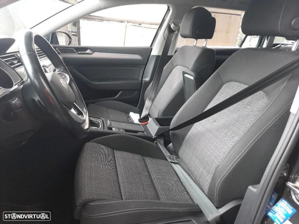 VW Passat Variant 2.0 TDi Business DSG - 3
