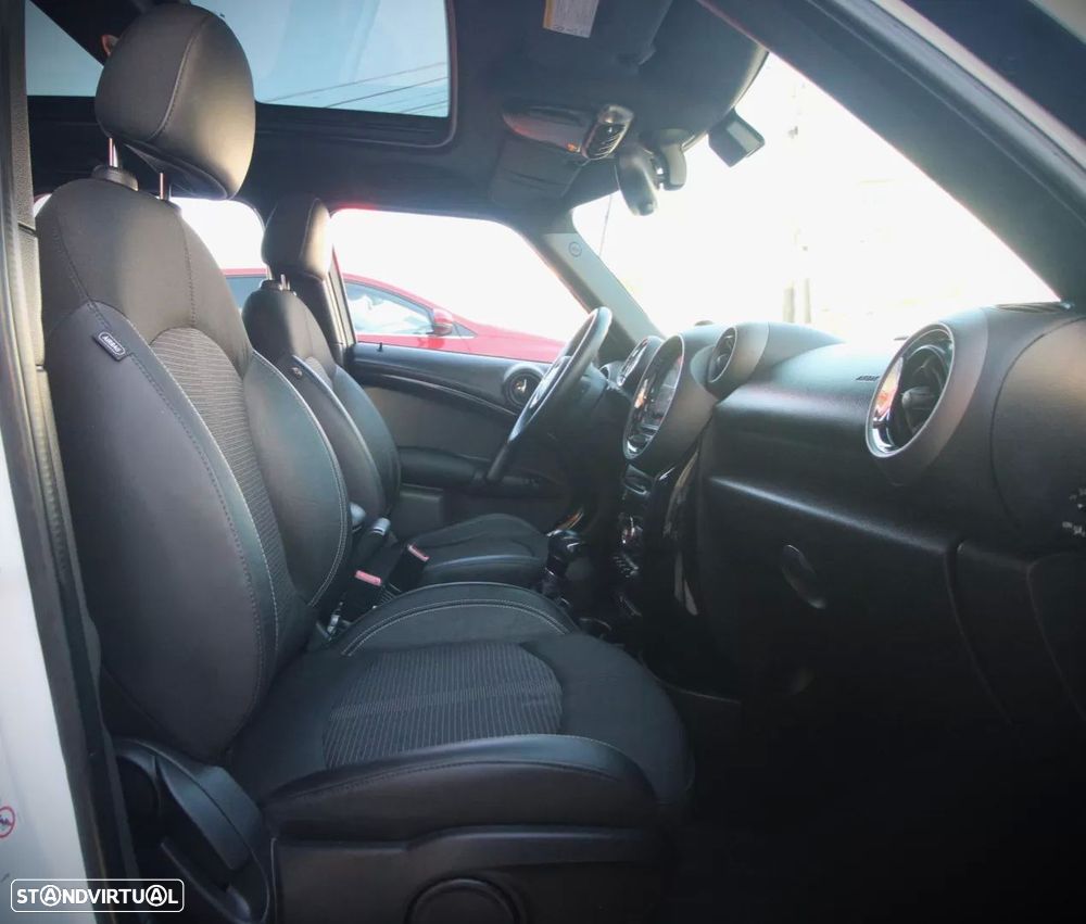 MINI Countryman Cooper D Aut. — fotografia 18