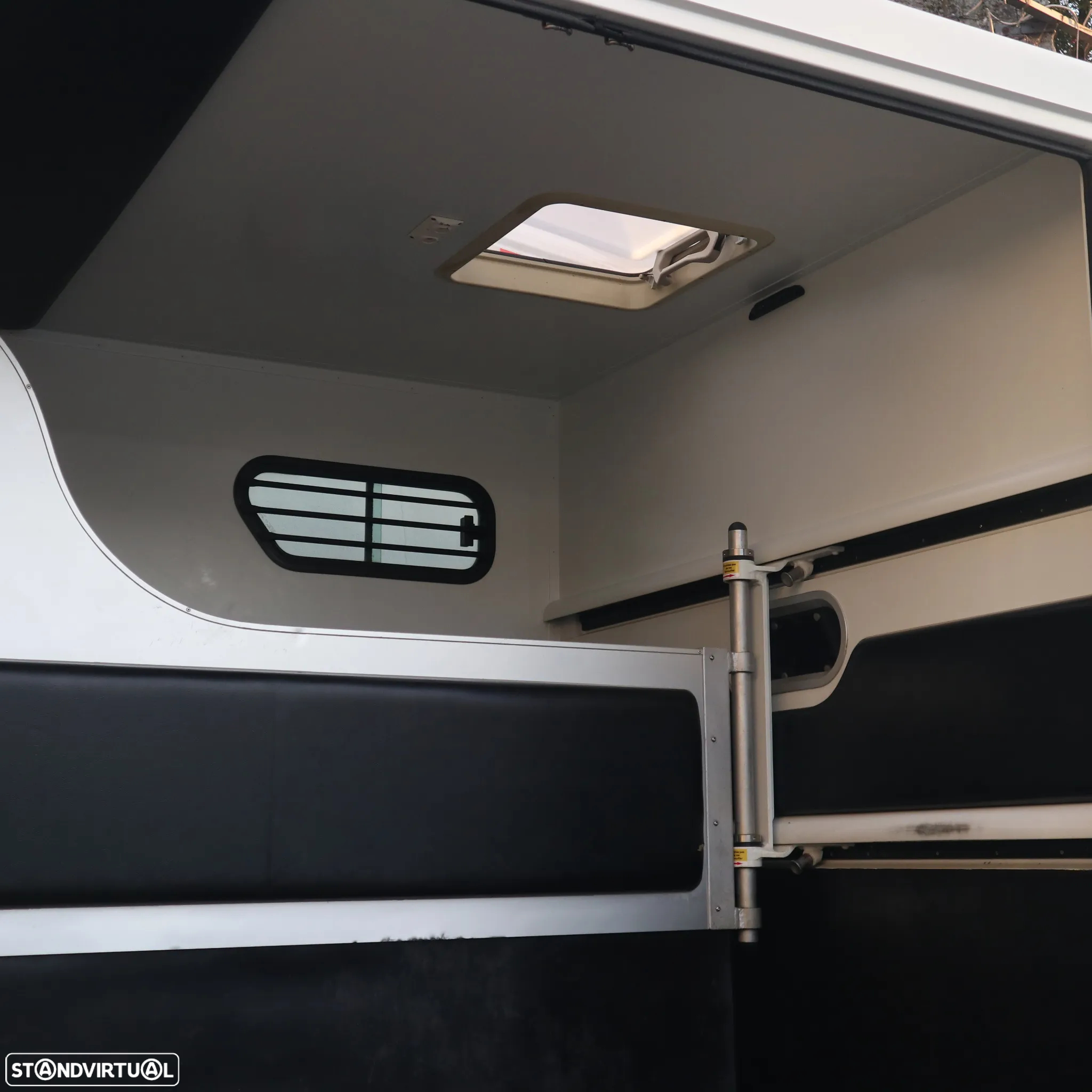 Renault Master 2.3 dCi 170cv Transporte Cavalos - 7
