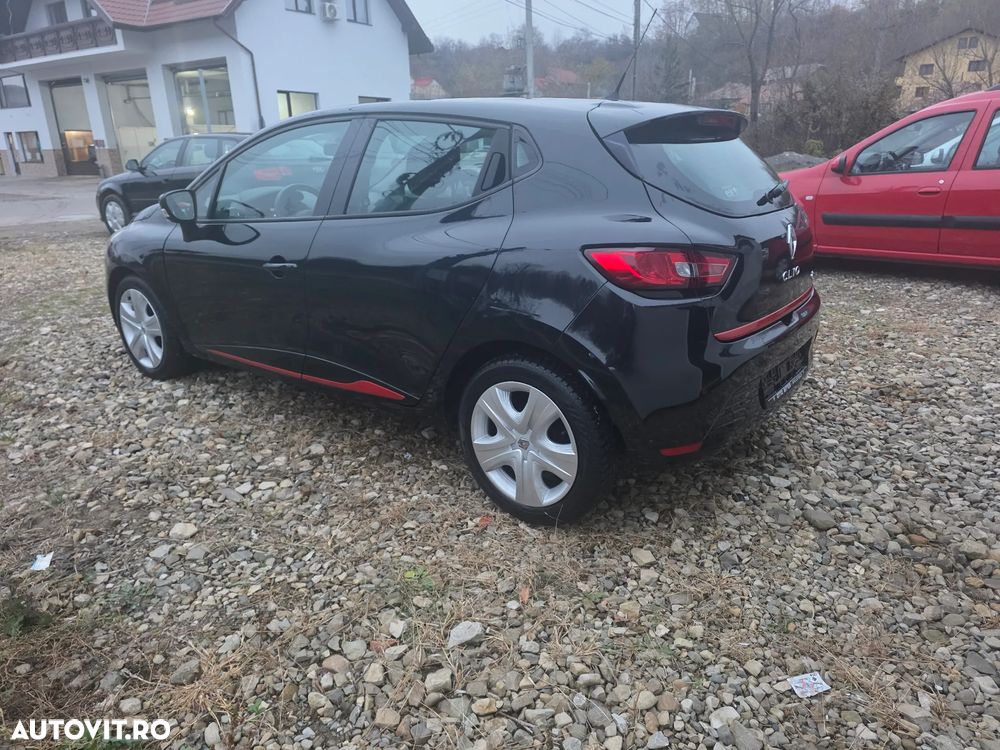 Renault Clio dCi 90 Dynamique - 3