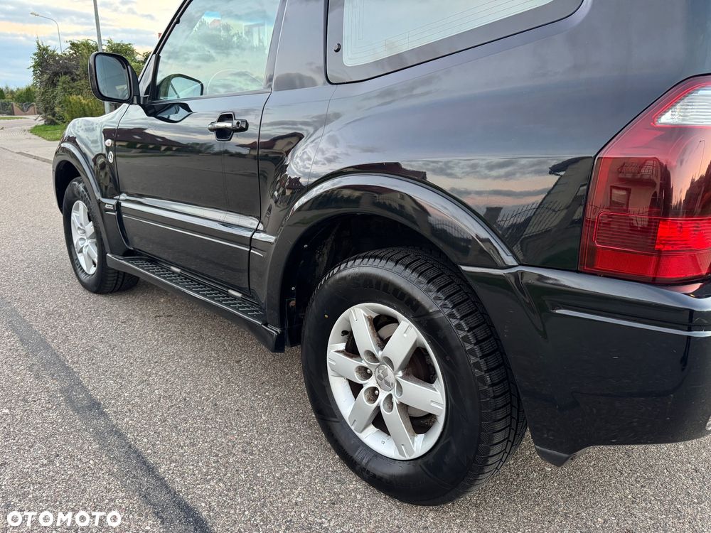 Mitsubishi Pajero 3.2 DI-D Automatik Liberty - 15