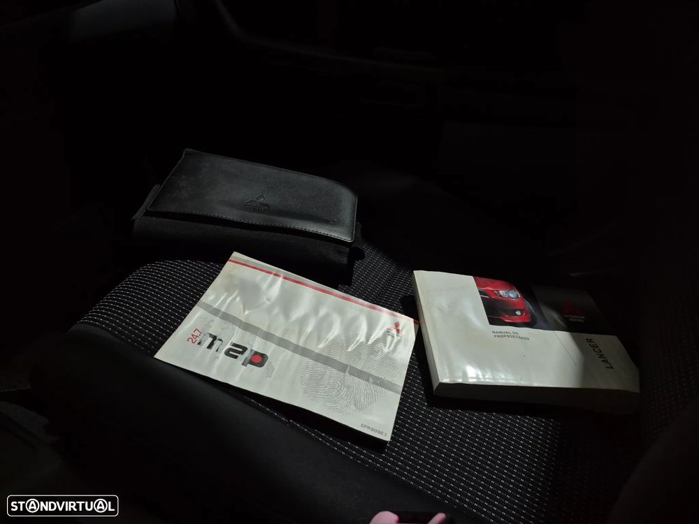Mitsubishi Lancer 1.5 Inform - 22