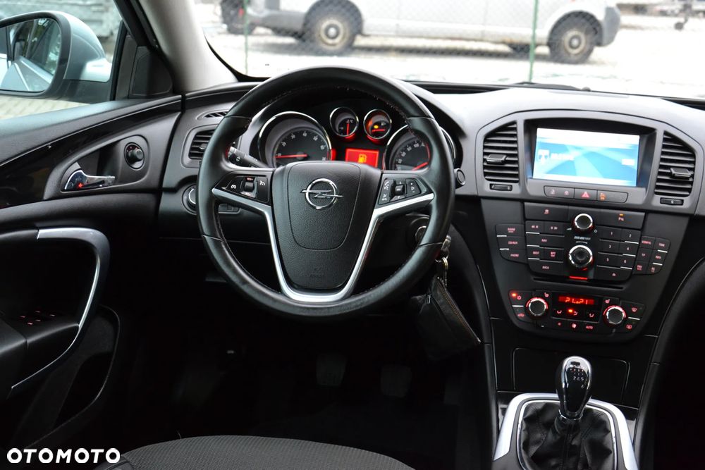 Opel Insignia 1.8 Innovation - 23
