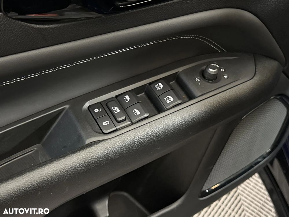 Jeep Compass - 15