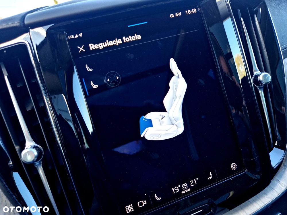 Volvo XC 60 T6 AWD Plug-In Hybrid Inscription Expression - 16