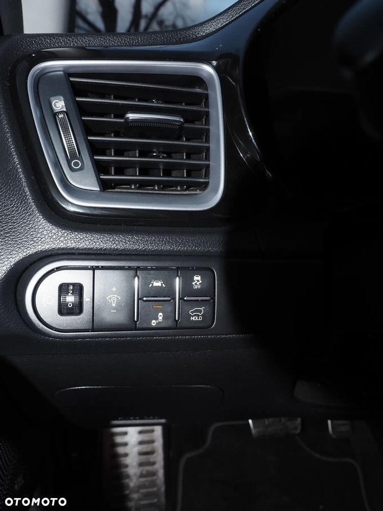 Kia XCeed 1.6 T-GDI XL DCT - 25