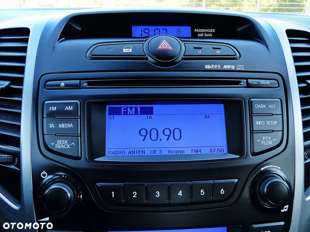 Hyundai ix20 1.4 Premium - 32