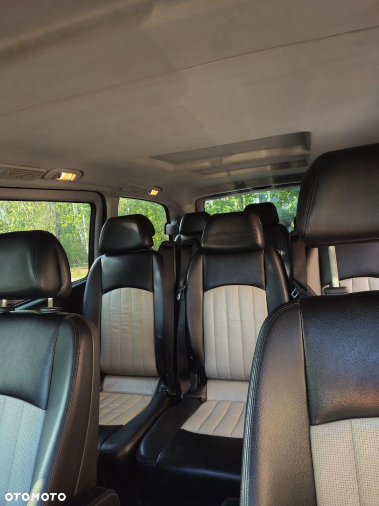 Mercedes-Benz Viano - 12