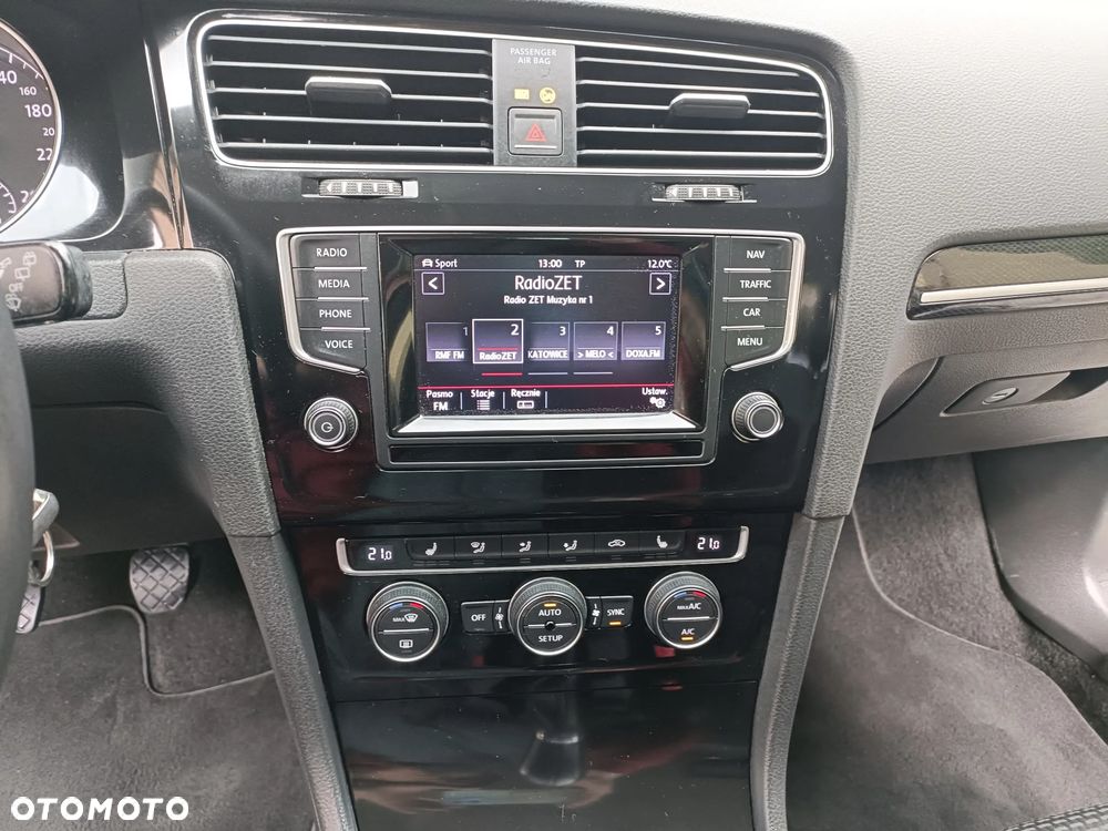 Volkswagen Golf 1.4 TSI (BlueMotion Technology) Highline - 17