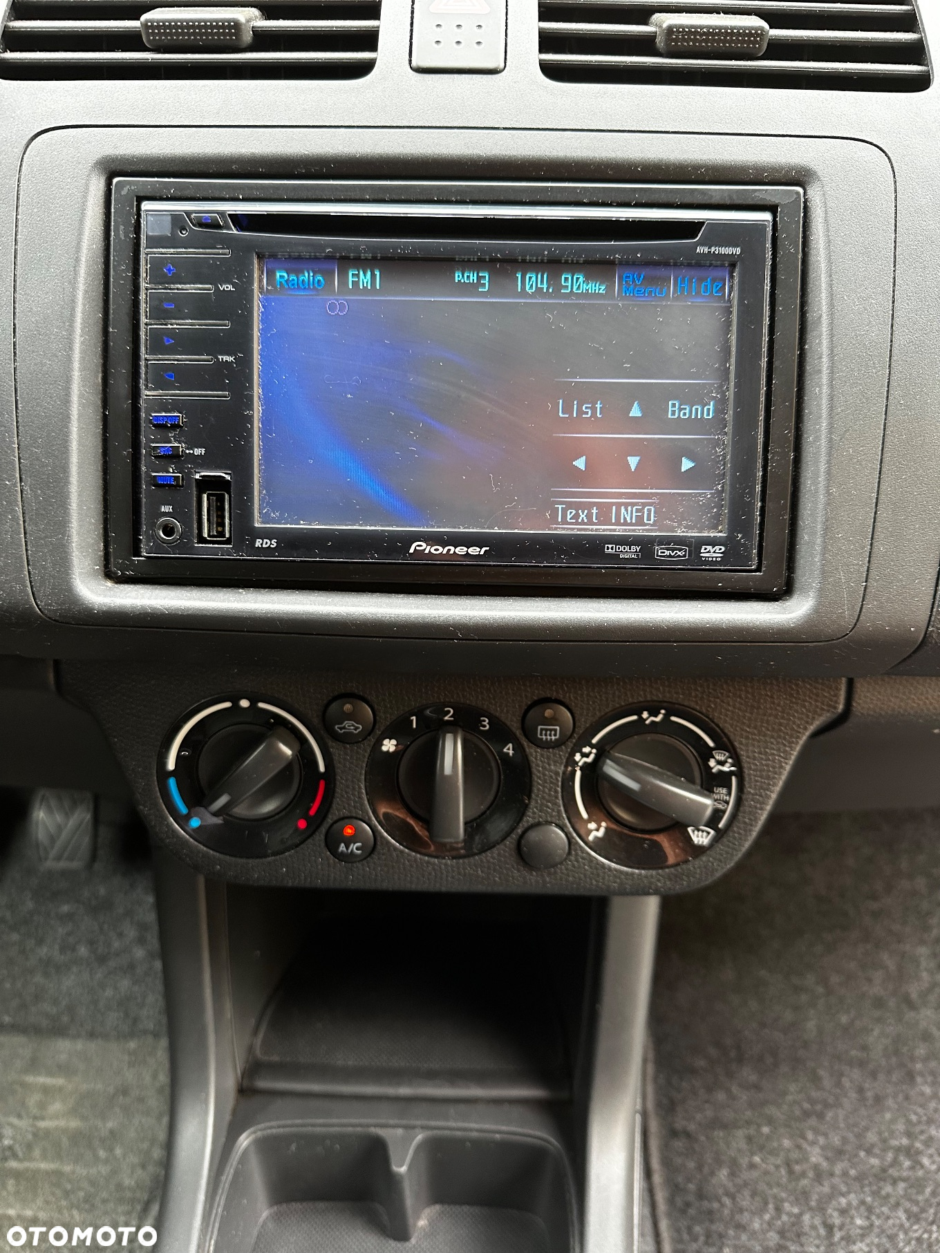 Suzuki Swift 1.3 Club - 33