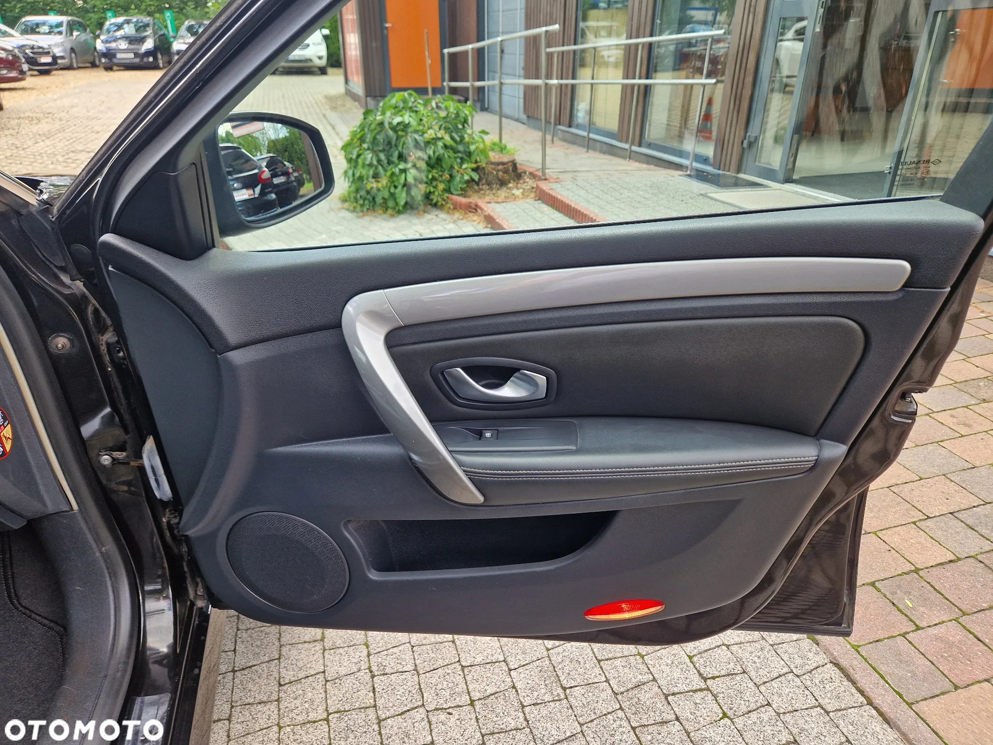 Renault Laguna Grandtour dCi 150 FAP Start-Stop GT - 31