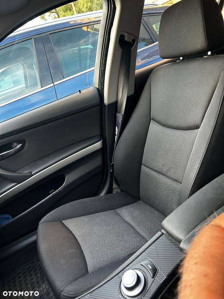BMW Seria 3 - 17
