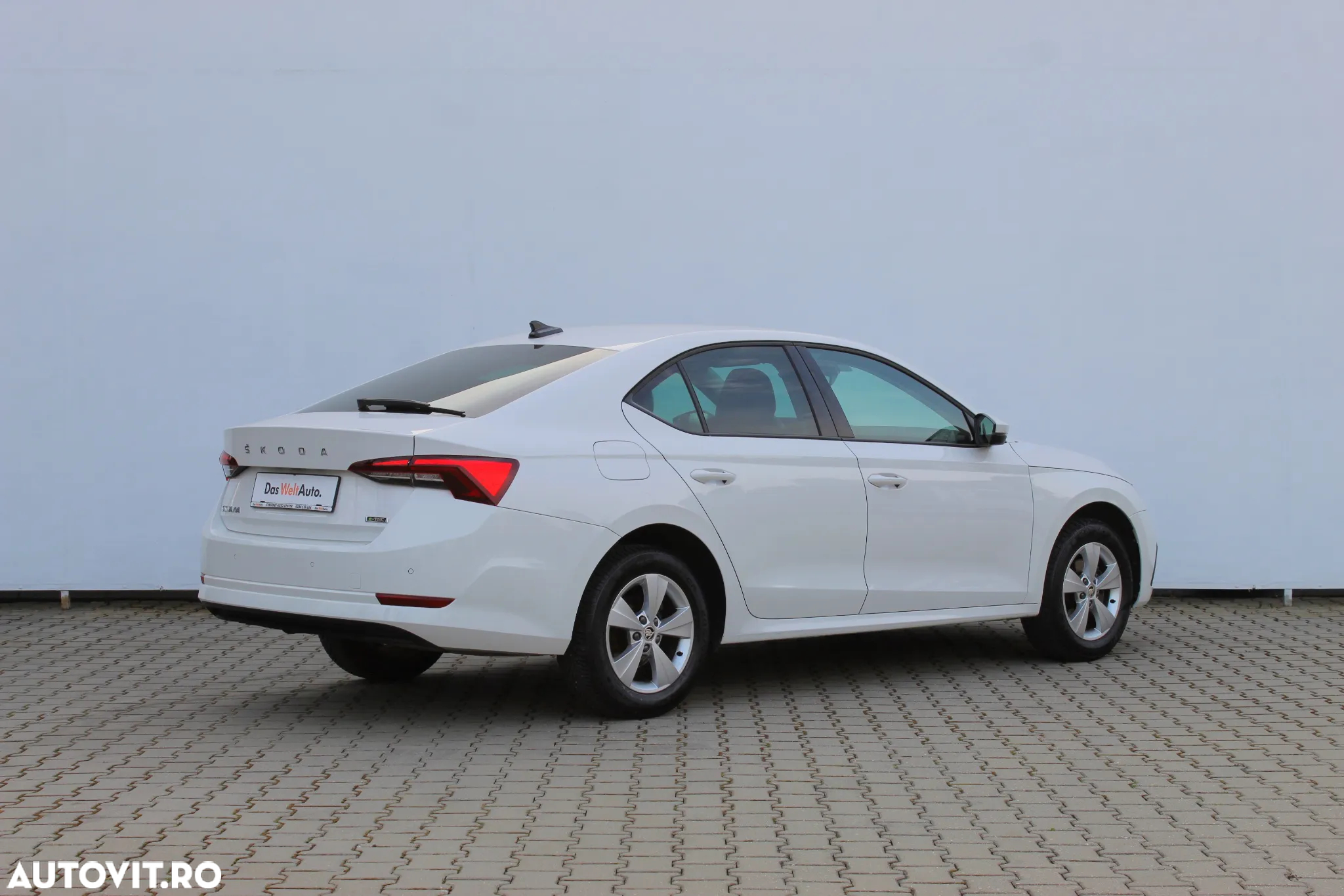 Skoda Octavia 1.5 TSI DSG MHEV Ambition - 5