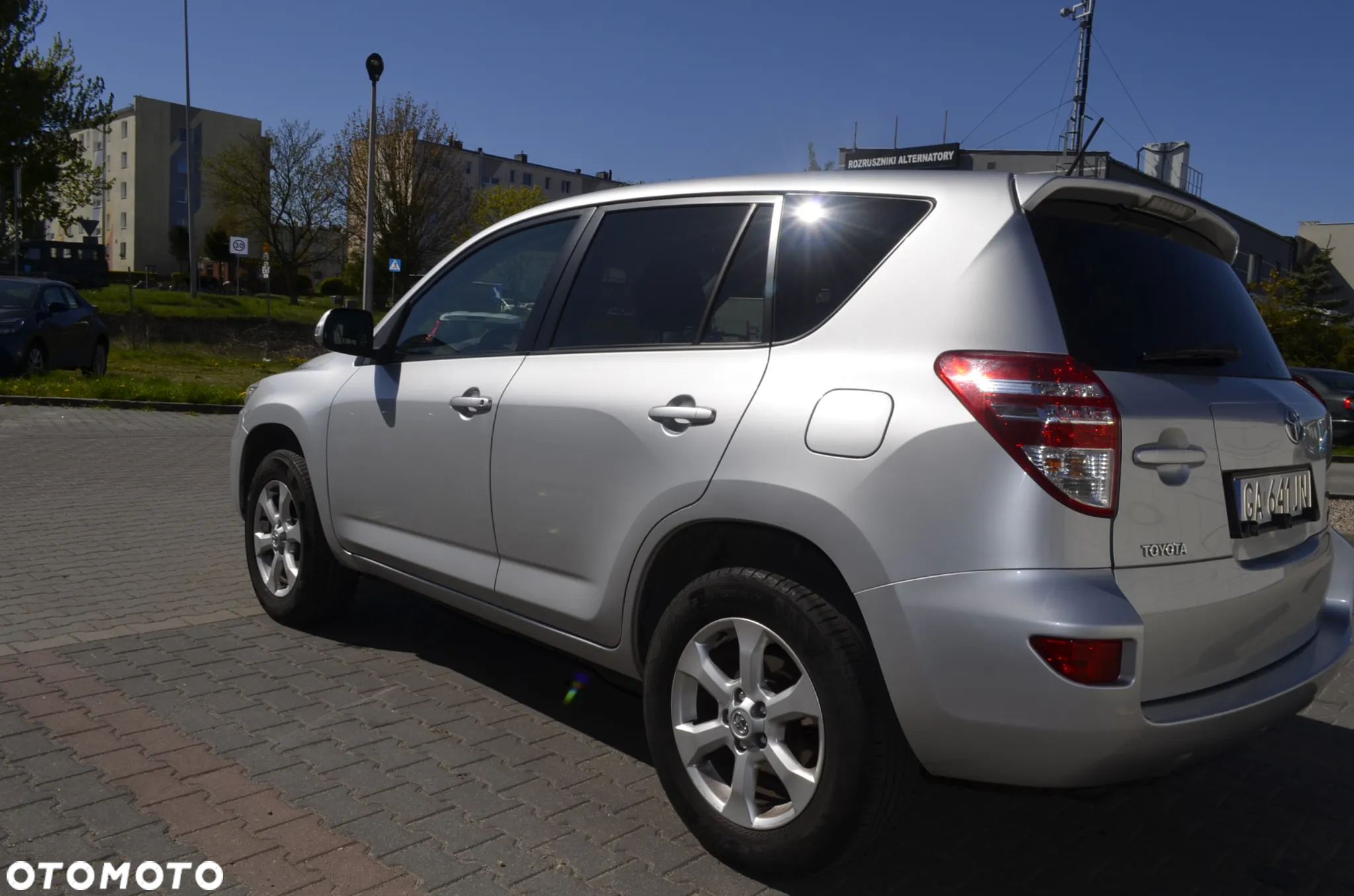 Toyota RAV4 - 15