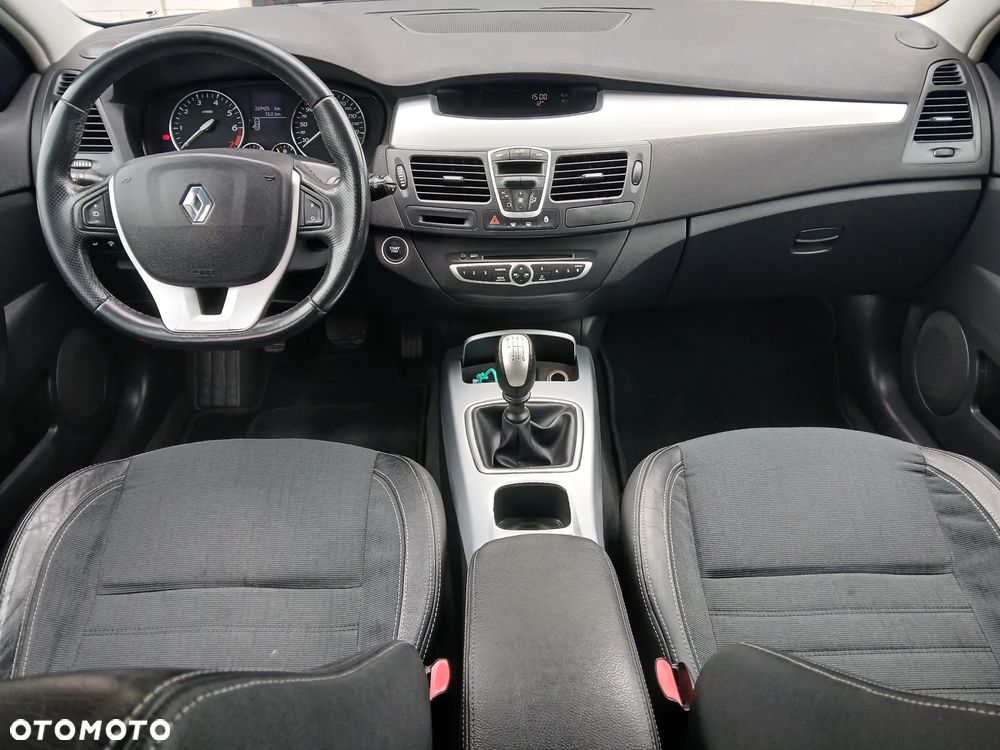 Renault Laguna - 14