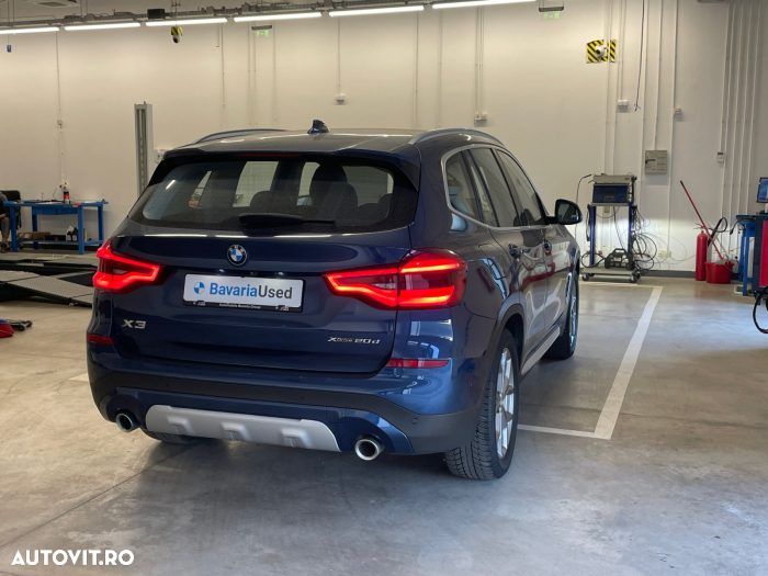 BMW X3 xDrive20d AT xLine - 4
