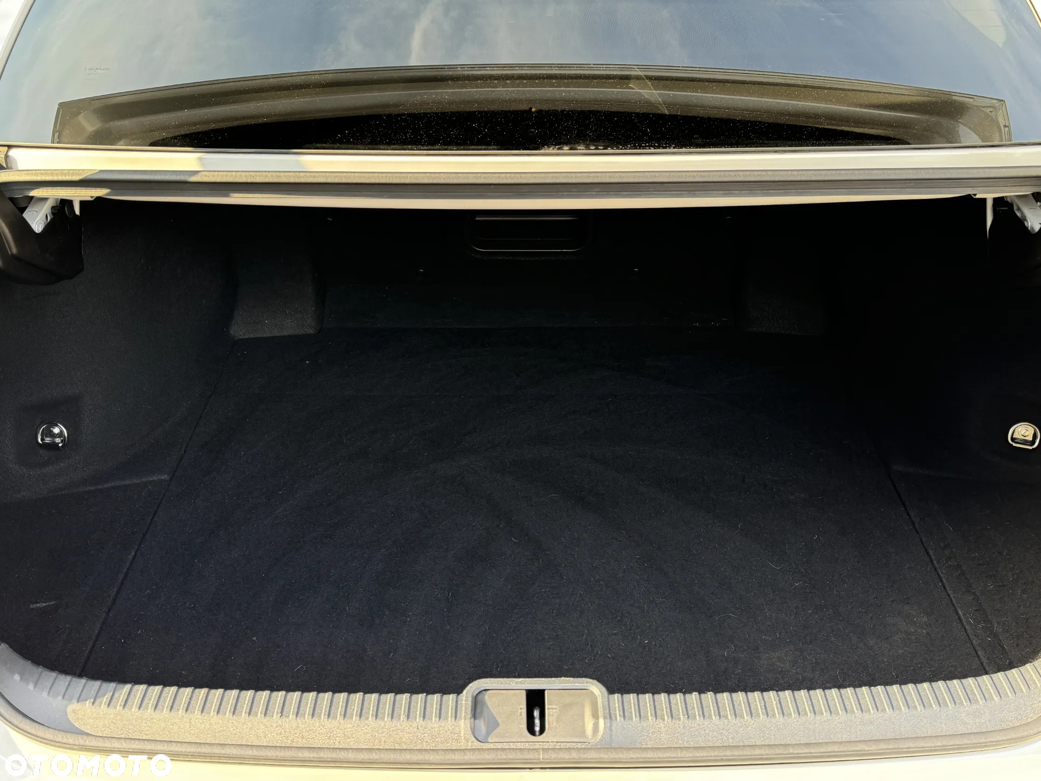 Lexus ES 300h Elegance - 26