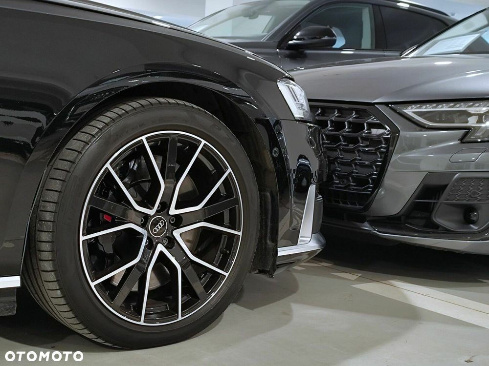 Audi S8 - 6