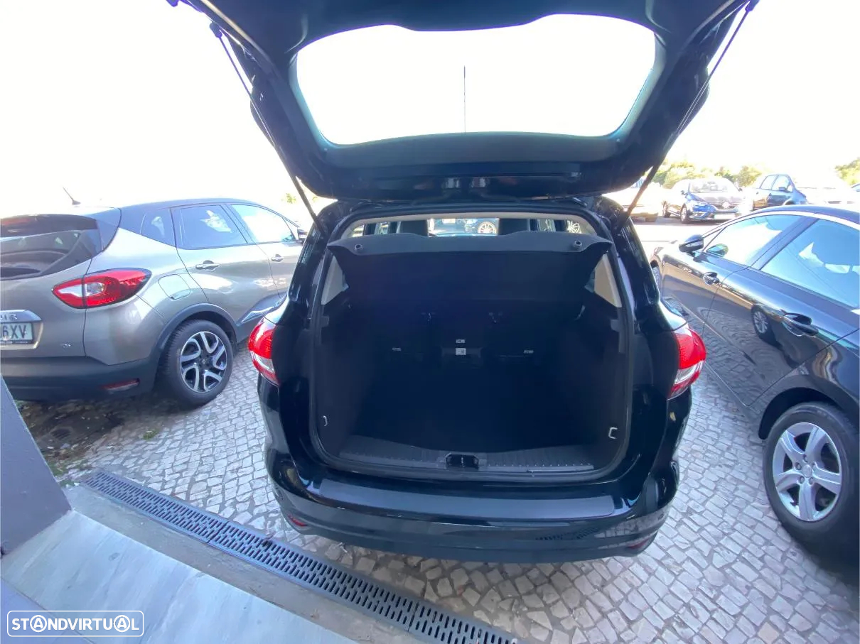 Ford C-Max 1.0 Ecoboost S&S Titanium - 16