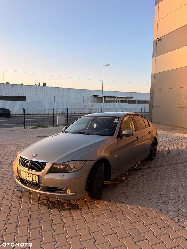 BMW Seria 3 318d - 3