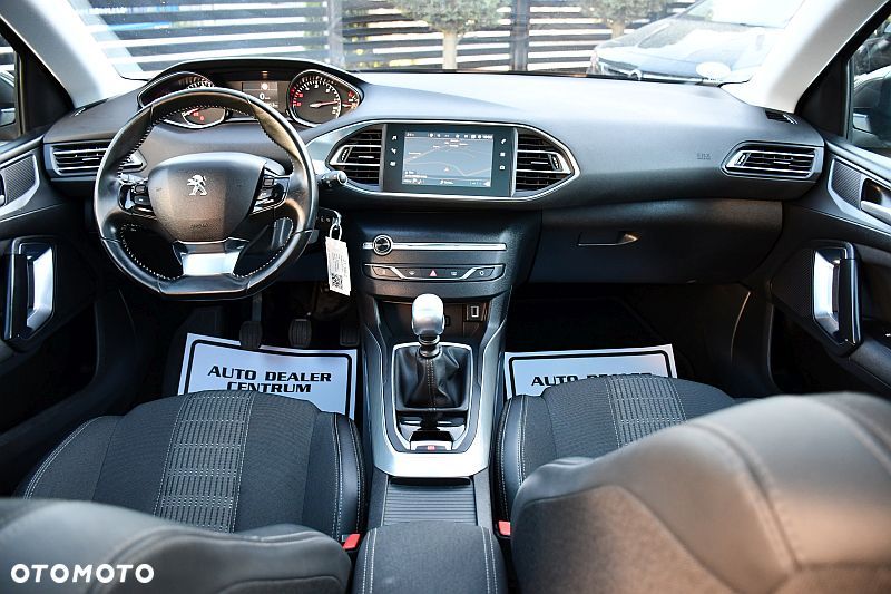 Peugeot 308 BlueHDi FAP 130 Stop & Start Allure - 26
