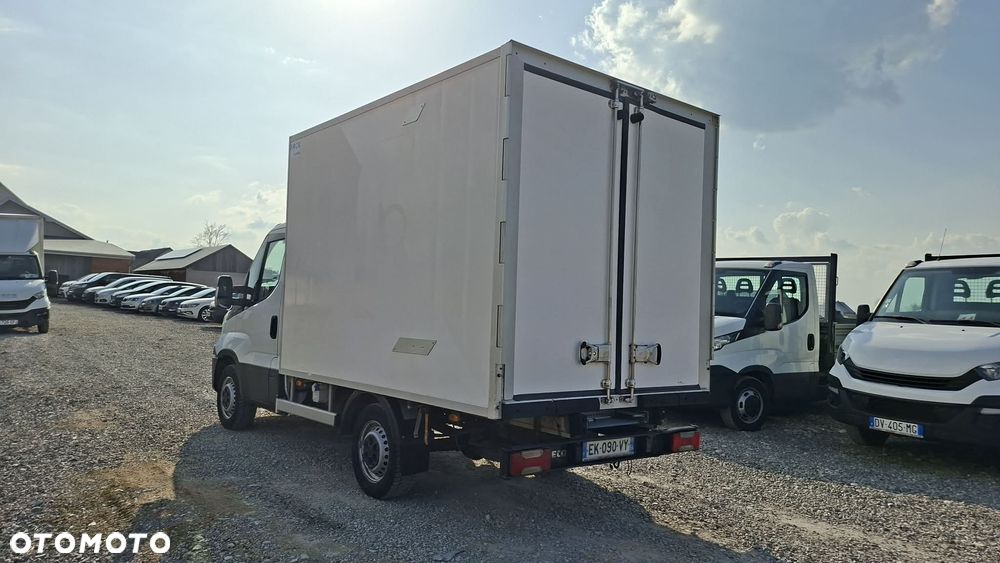 Iveco 35S14, 35S13, 35S16, 35C13,35C14 - 9