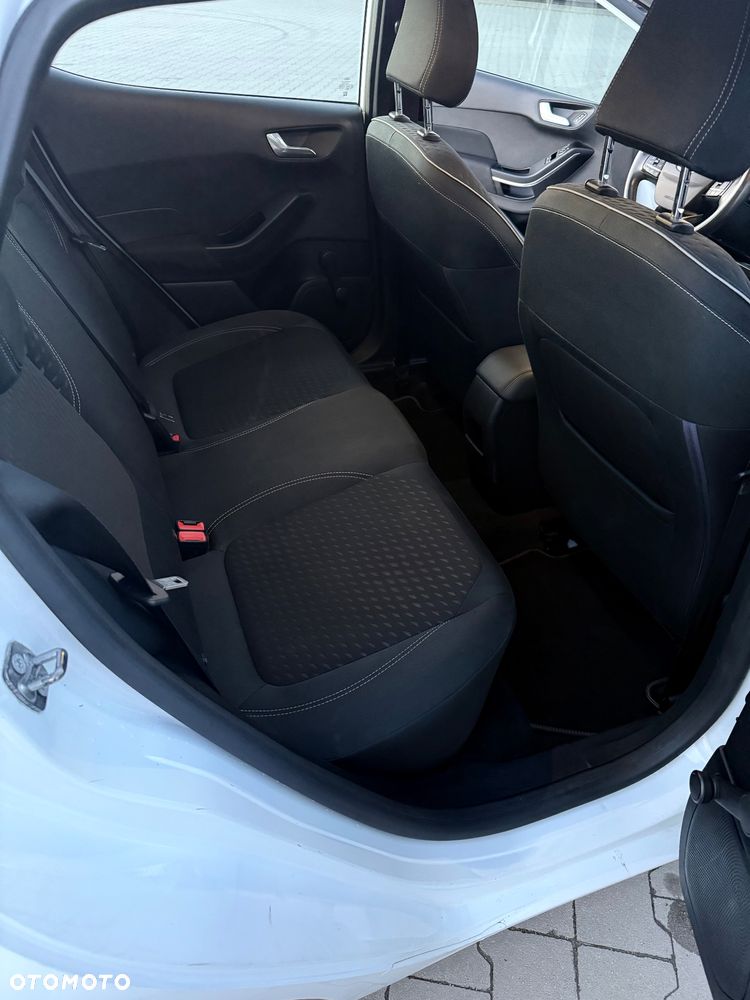 Ford Fiesta 1.0 EcoBoost S&S TITANIUM - 18