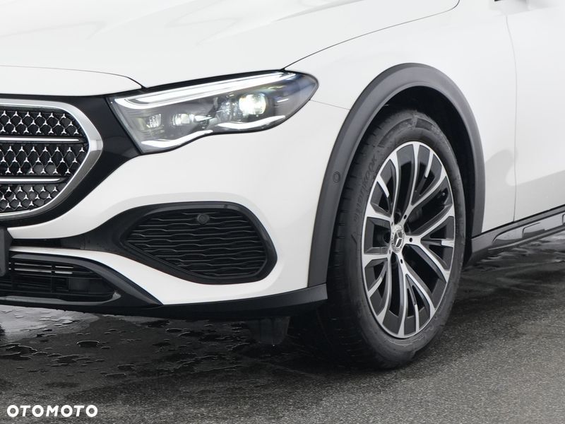 Mercedes-Benz Klasa E 300 de PHEV 4-Matic All-Terrain Avantgarde 9G-Tronic - 4