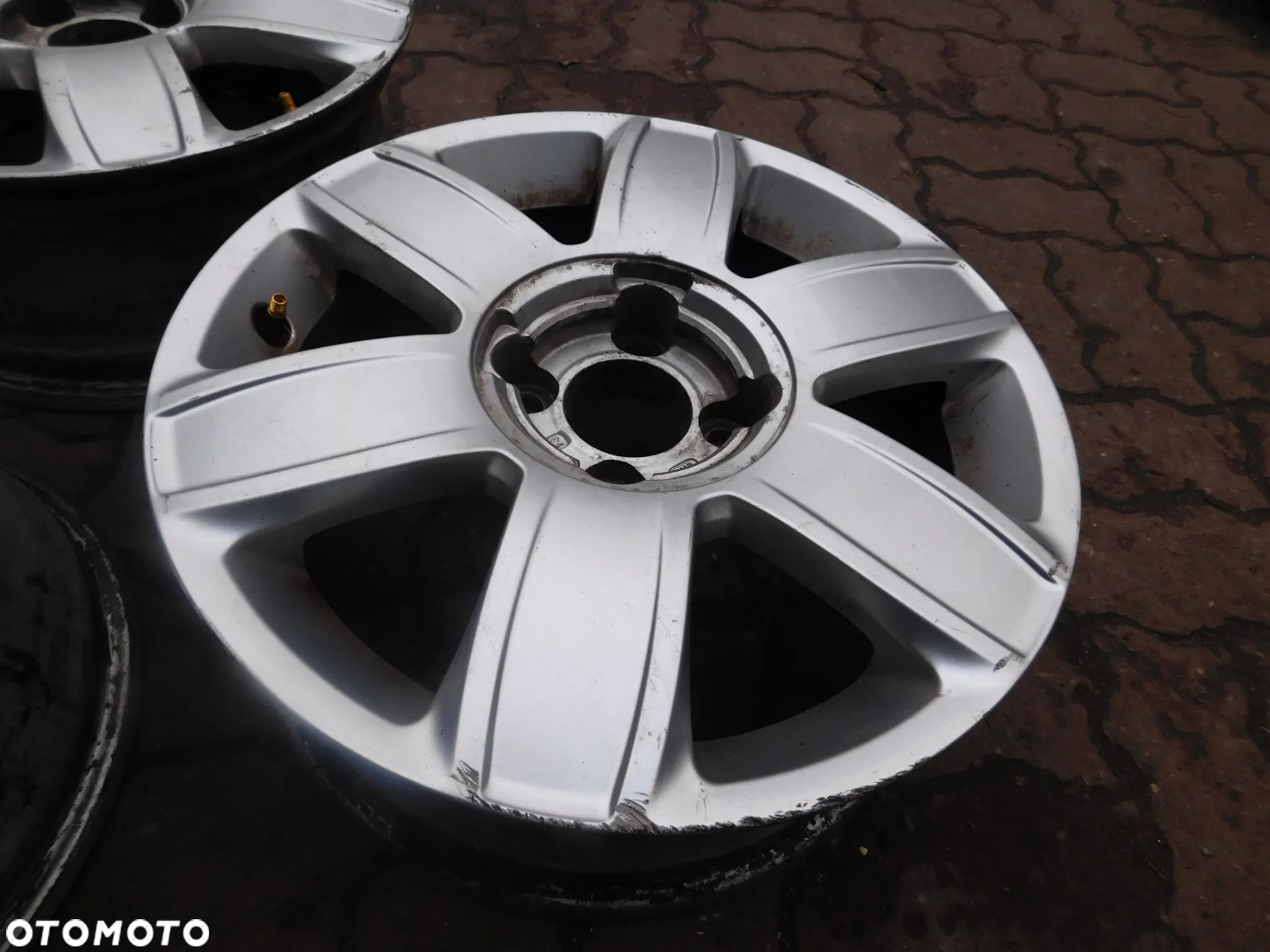 felga alu aluminiowa CITROEN C4 C5 BERLINGO XSARA 6,5Jx16 ET26 - 3