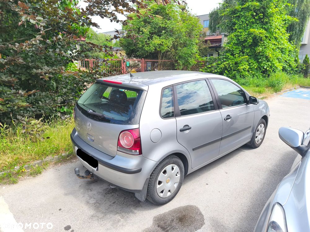 Volkswagen Polo 1.2 Entry - 2