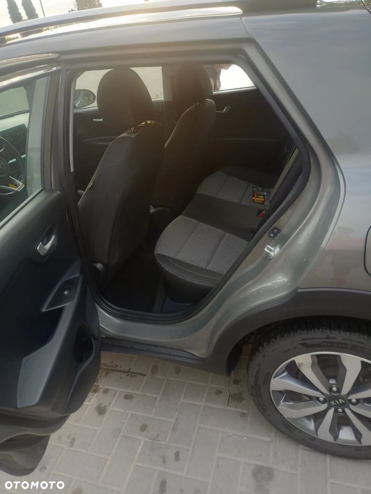 Kia Stonic 1.0 T-GDI M - 9