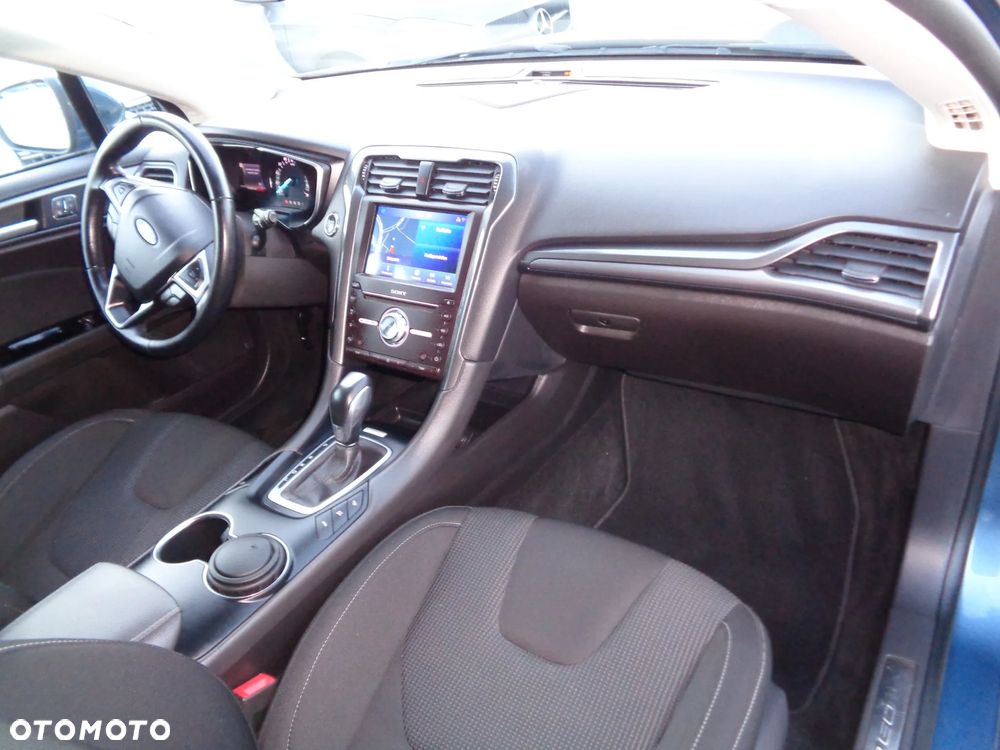 Ford Mondeo - 27